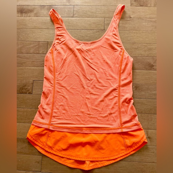 Bright Orange Lululemon Size 4 Workout Tank Top - Picture 2 of 3